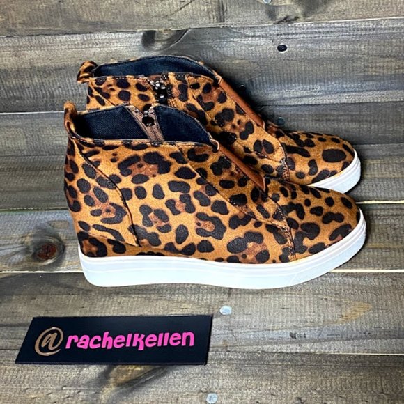 Shoes - Leopard Wedge Platform Shoes
